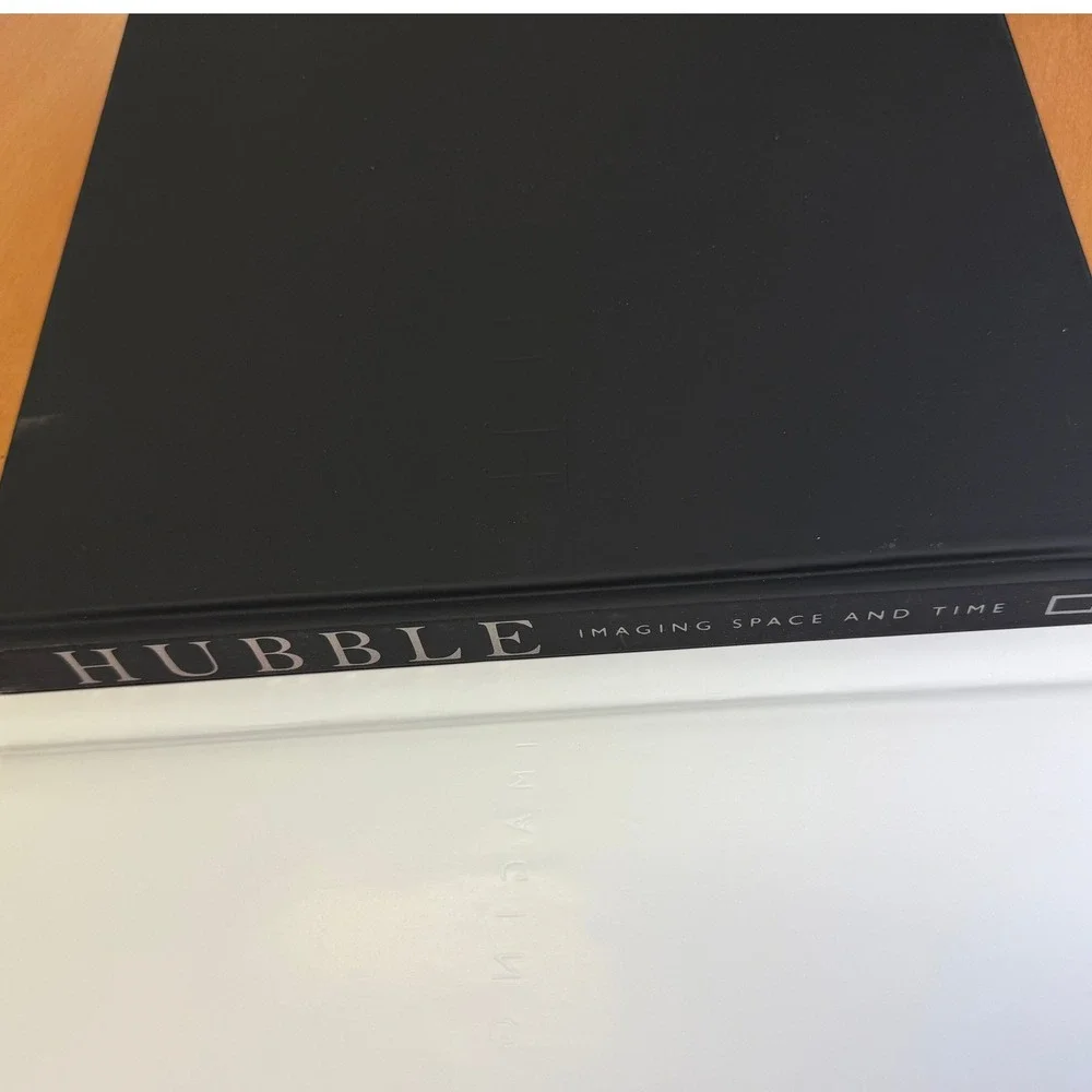 Hubble‎ Imaging Space and Time National Geographic Hardcover Book